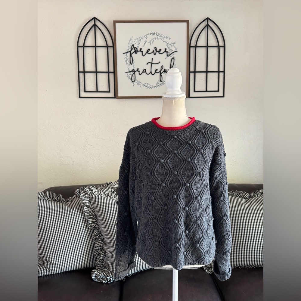 Vintage 90’s Northern Isles Knitted By Hand Sweater Sweater Gray & Red Size S